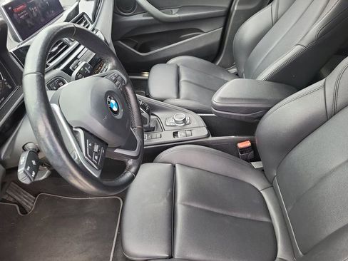 Used 2022 BMW X2 sDrive28i w/ Convenience Package FWD image 16