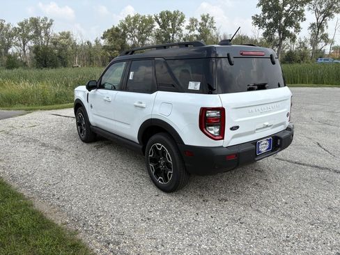 New 2025 Ford Bronco Sport Outer Banks w/ Outer Banks Tech Package+ image 6