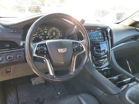 Used 2015 Cadillac Escalade ESV Platinum image 19