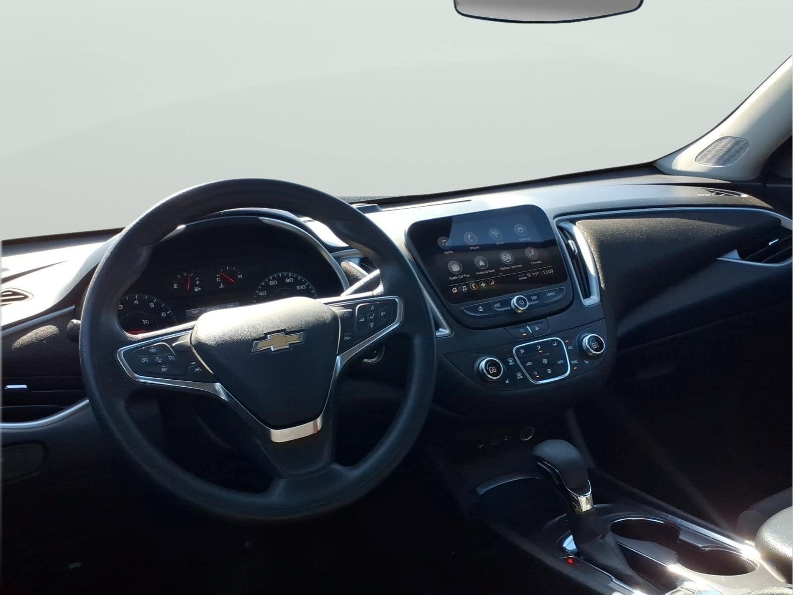 Used 2024 Chevrolet Malibu LT FWD image 10
