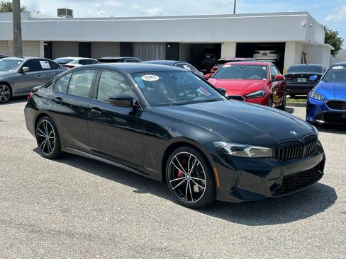Certified 2023 BMW 330i xDrive Sedan w/ M Sport Package AWD/4WD image 9