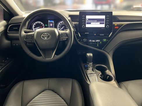 Used 2024 Toyota Camry SE w/ Convenience Package FWD image 24