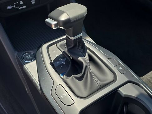 New 2026 Kia K4 FWD image 25