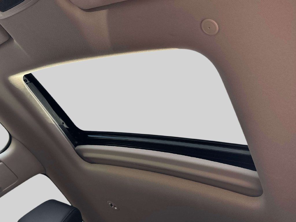 Certified 2024 Honda HR-V EX-L image 16