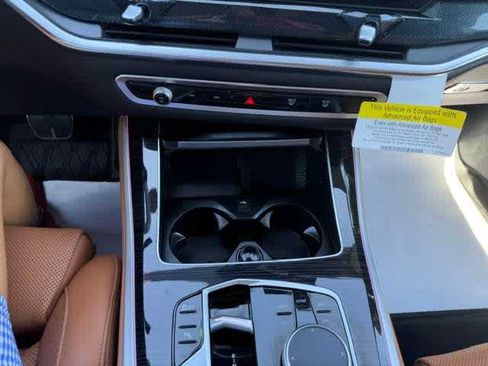 Used 2026 BMW X5 xDrive40i w/ M Sport Package AWD/4WD image 23