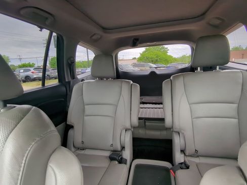 Used 2017 Honda Pilot Elite image 18
