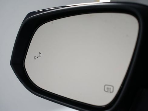 New 2026 Toyota Highlander Limited image 28