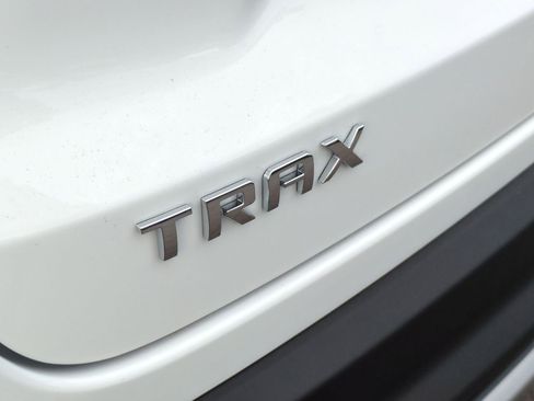 New 2026 Chevrolet Trax LT w/ Driver Confidence Package image 29