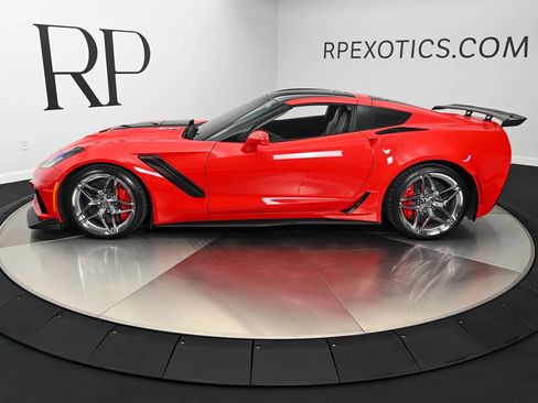 Used 2019 Chevrolet Corvette ZR1 RWD image 10