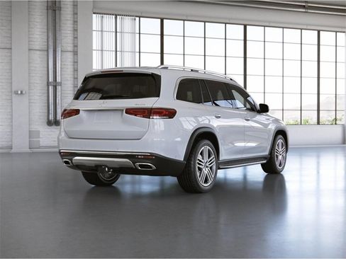 Certified 2022 Mercedes-Benz GLS 450 4MATIC image 23