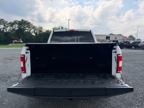 Used 2019 Ford F150 XLT w/ Equipment Group 302A Luxury AWD/4WD image 18