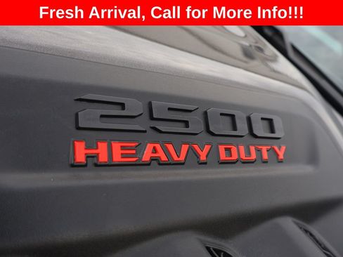 Used 2025 RAM 2500 Laramie AWD/4WD image 8
