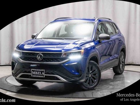 Used 2023 Volkswagen Taos S image 1