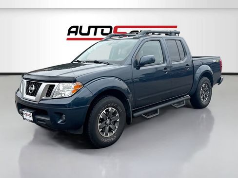 Used 2020 Nissan Frontier PRO-4X AWD/4WD image 3