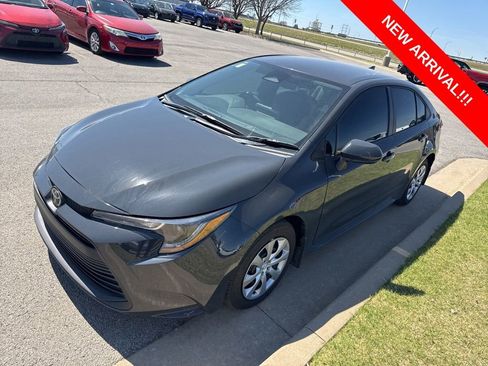 Certified 2026 Toyota Corolla LE image 3