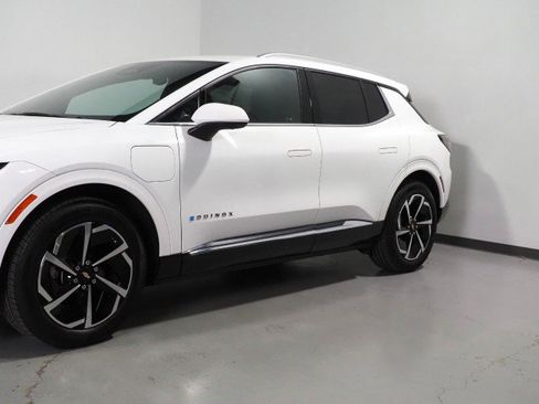 Used 2024 Chevrolet Equinox EV LT image 52