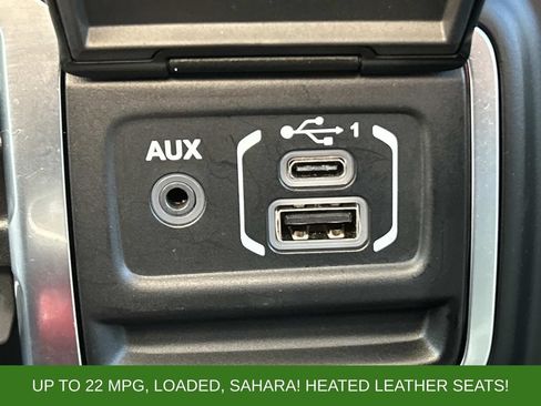 Used 2021 Jeep Wrangler Unlimited Sahara w/ Dual Top Group AWD/4WD image 25