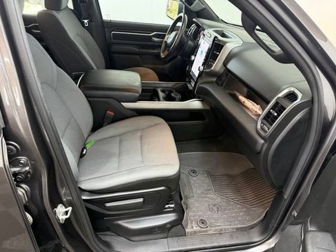 Used 2024 RAM 1500 Big Horn AWD/4WD image 35