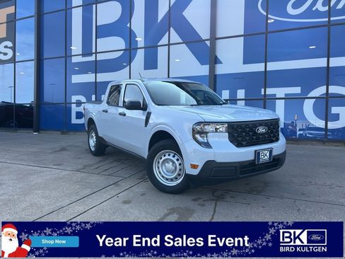 New 2025 Ford Maverick XL image 1