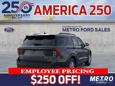 New 2026 Ford Explorer Active AWD/4WD image 8