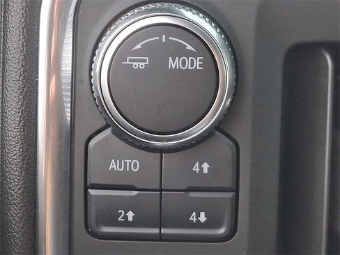 Used 2021 GMC Sierra 1500 AT4 w/ AT4 Value Package image 25