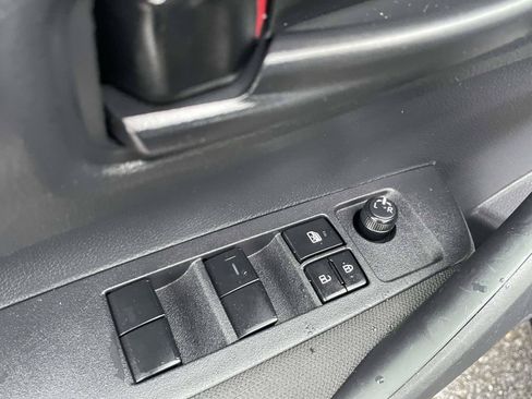 Used 2024 Toyota Corolla LE FWD image 17