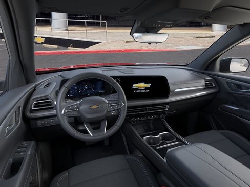 New 2026 Chevrolet Traverse LT w/ Driver Confidence Package image 15