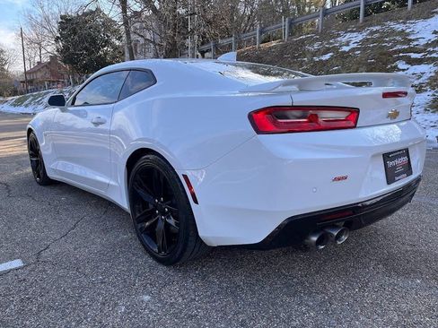 Used 2017 Chevrolet Camaro SS image 37