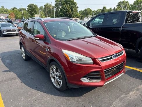 Used 2015 Ford Escape Titanium w/ Equipment Group 301A AWD/4WD image 1