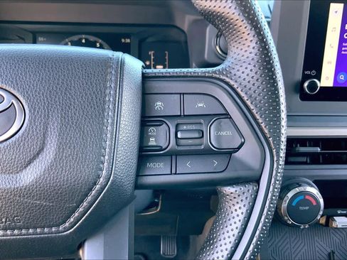 Used 2024 Toyota Tacoma SR image 23