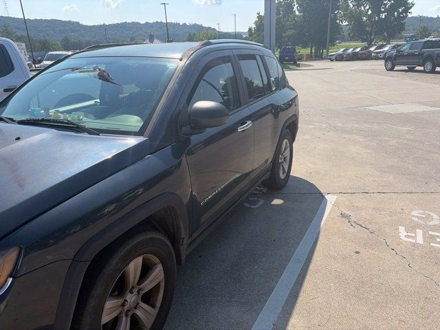 Used 2014 Jeep Compass Sport w/ Power Value Group AWD/4WD image 3