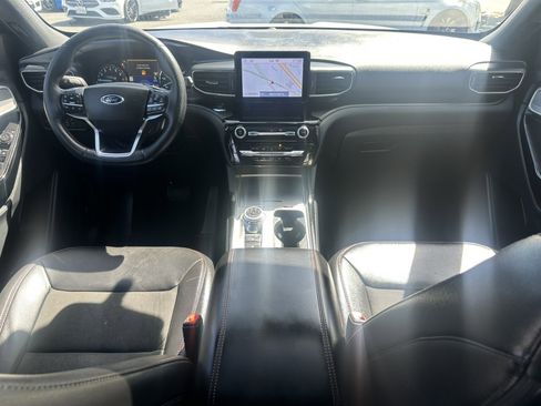 Used 2022 Ford Explorer ST-Line w/ Class IV Trailer Tow Package image 17