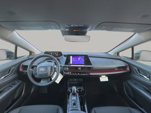 New 2026 Toyota Prius Plug-In Hybrid FWD image 10