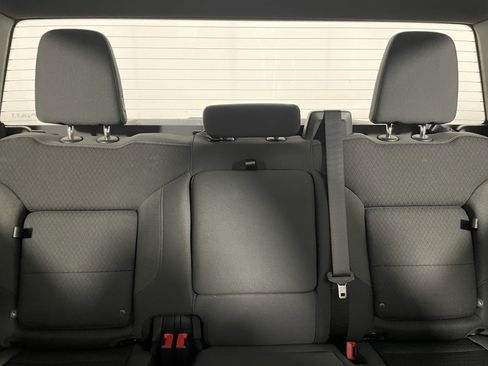 Used 2025 GMC Sierra 1500 Elevation image 14