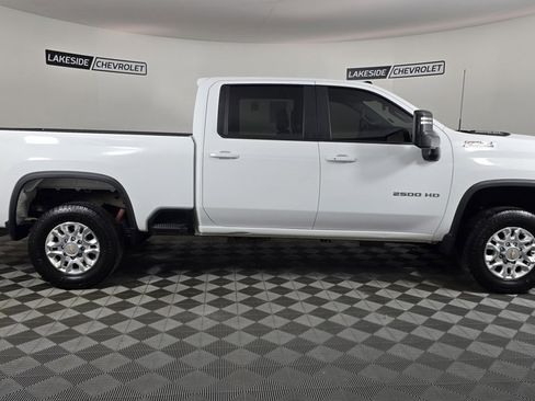 Used 2024 Chevrolet Silverado 2500 LT w/ Convenience Package image 7