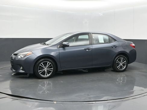 Used 2016 Toyota Corolla LE FWD image 10