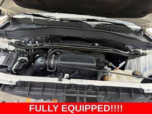 Used 2020 Ford Explorer Limited w/ Class III Trailer Tow Package RWD image 11