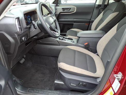 Used 2025 Ford Bronco Sport Big Bend image 7