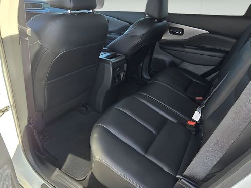 Used 2024 Nissan Murano SV image 15