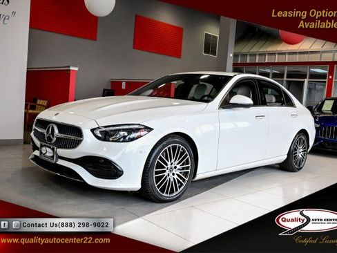 Used 2023 Mercedes-Benz C 300 4MATIC Sedan image 1