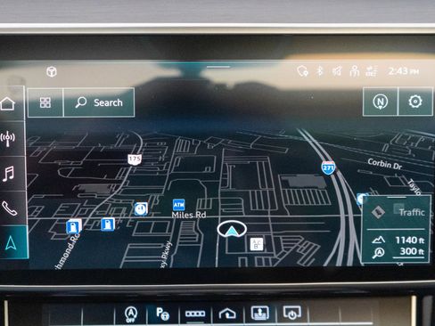 Used 2023 Audi A8 L 3.0T w/ Executive Package image 17