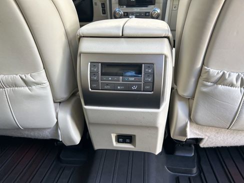 Used 2021 Lexus GX 460 Premium image 35