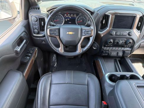 Used 2020 Chevrolet Silverado 1500 High Country AWD/4WD image 28