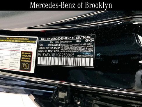 Certified 2025 Mercedes-Benz C 300 4MATIC Sedan image 33