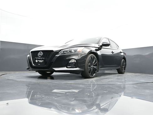 Used 2022 Nissan Altima 2.5 SR w/ Midnight Edition Package AWD/4WD image 44