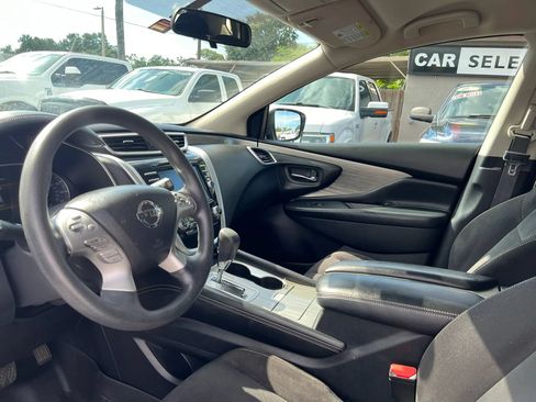 Used 2017 Nissan Murano S w/ Navigation Package AWD/4WD image 9