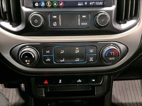 Used 2022 GMC Canyon Elevation image 17