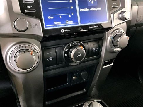 Used 2022 Toyota 4Runner SR5 image 33