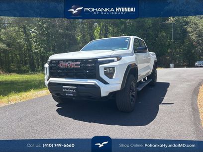 Used 2024 GMC Canyon Elevation w/ Trailering Package
