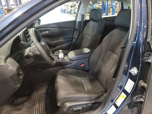 Used 2024 Honda Accord EX image 10